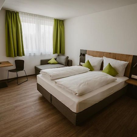 Motel Sleep Inn Toging am Inn Екстер'єр фото