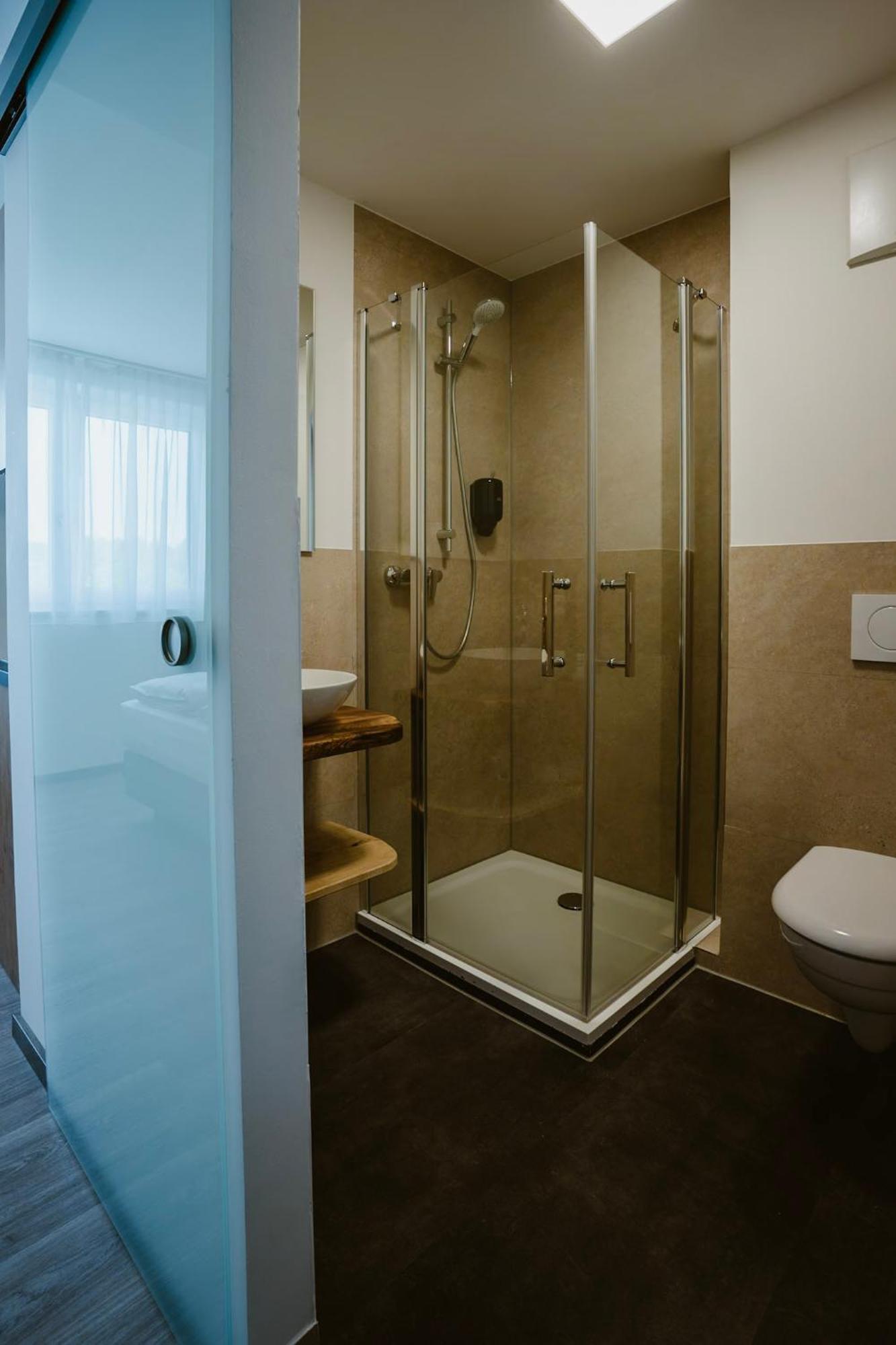 Motel Sleep Inn Toging am Inn Екстер'єр фото